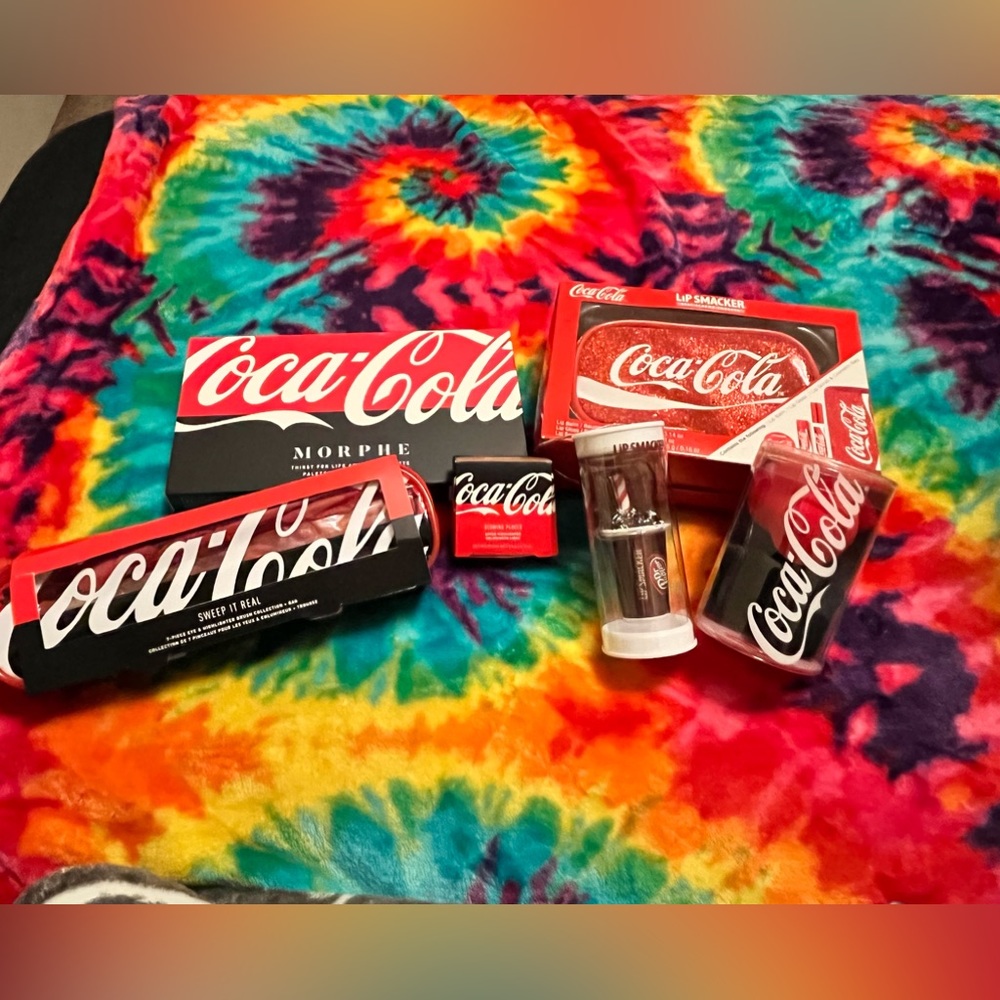 Coca-Cola Make-up Set By Morphe